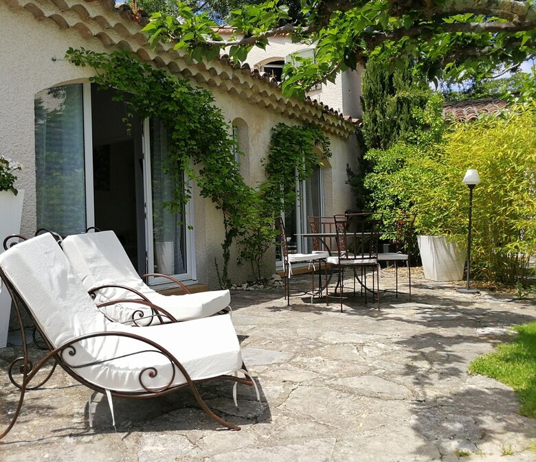 La Bastide Des M�riers