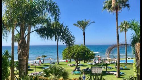 172- Mi Capricho Beachfront Apartment