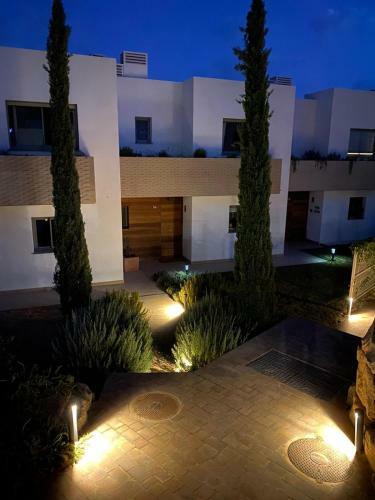 Nature Collection Homes - Luxury New Built Villa