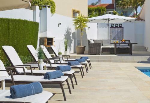 Luxury Modern 3 Bed 2 Bath Villa