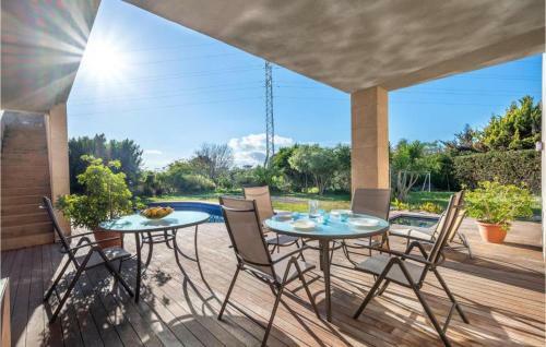 Villa De Lujo Con Piscina, Jacuzzi, Jard�n Y Terraza