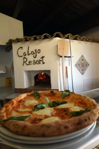 Hotel Calaj� Resort