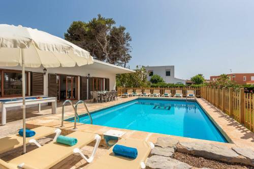 Villa Es Pins By Villa Plus