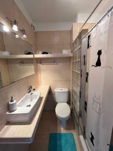 Cosy Apartment With Swimmingpool - 5 Min Walk From The Beach