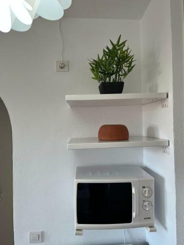 Cosy Apartment With Swimmingpool - 5 Min Walk From The Beach