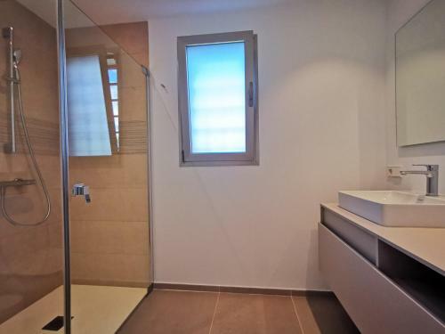 Brand New (2022) Apartment Surrounded By Tropical Gardens!