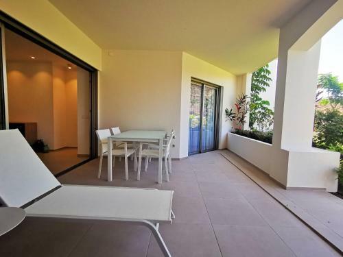 Brand New (2022) Apartment Surrounded By Tropical Gardens!