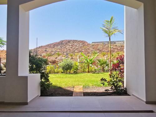 Brand New (2022) Apartment Surrounded By Tropical Gardens!