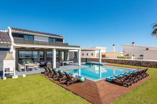 Villa Sea View By Villa Plus