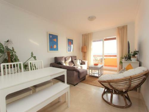 Apartamentos 2 Bedroom Penthouse Casares Del Sol