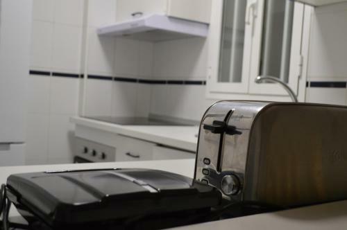 Apartamento C�lido, Accesible Y Con Piscina