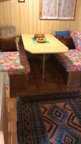 Camel Bungalow1double Bed 2single Bed Mountain-bg