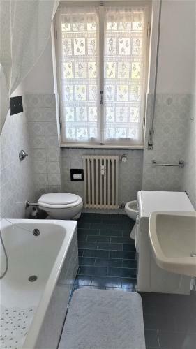 Lake Como View Apartment In Perledo