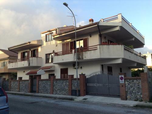 Apartamento Appartamento In Villa A Rometta