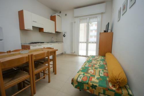 Apartamento Igea Marina Monolocale Vicino Al Mare - Cod. 1