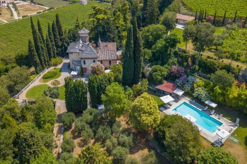 Villa Alberta's Liberty House With Pool