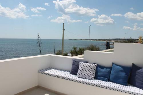 Casa Fronte Mare A Torre Vado 2