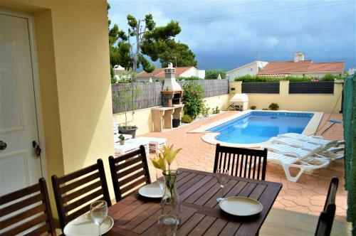 Casa Semi Nueva Con Piscina Privada