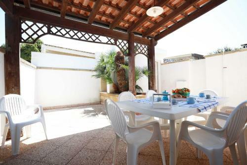 Apartamento Villetta Anna T. Suda A Due Passi Dal Mare