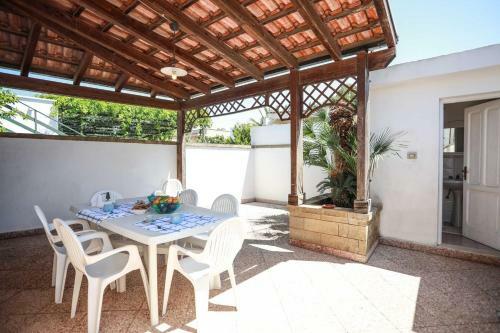 Apartamento Villetta Anna T. Suda A Due Passi Dal Mare