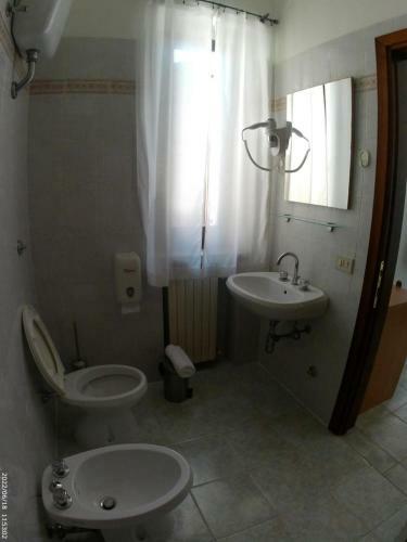 Terrae Eremis: Ristorante, Bar, B&B