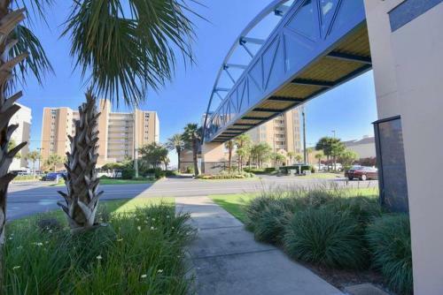 Crystal Tower 508 By Bender Vacation Rentals