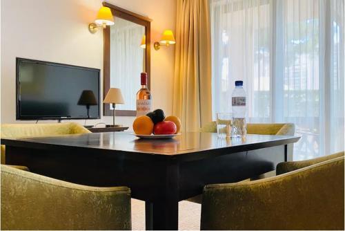 Apartament W Hotelu Royal Beach 5*