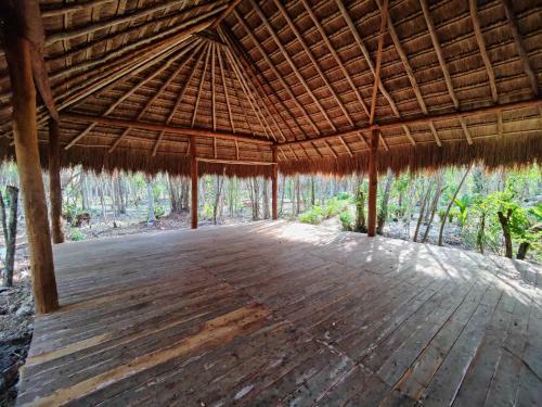 Bunga Lotus Glamping - Otoch Nacom