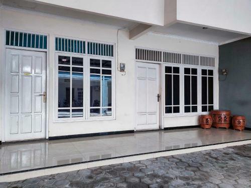 Apartamento Djuragan Kamar Tiara