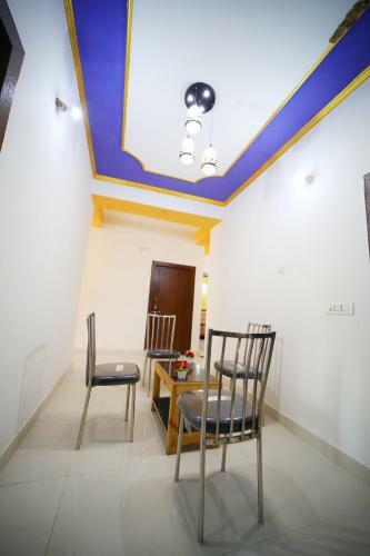 Boutique Indian Home Stay - Bed & Breakfast