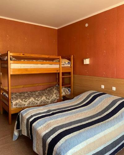 Hostal Atlas