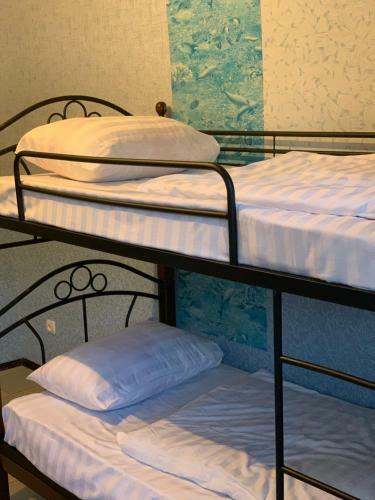 Hostal Ab Lake Guest House