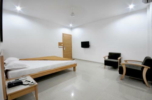 Deecobiz Hotel