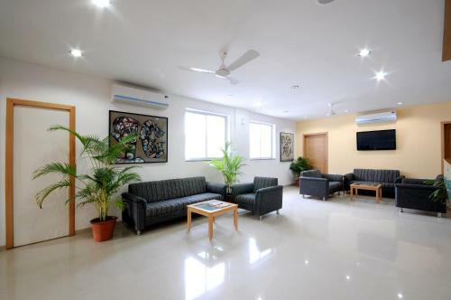 Deecobiz Hotel
