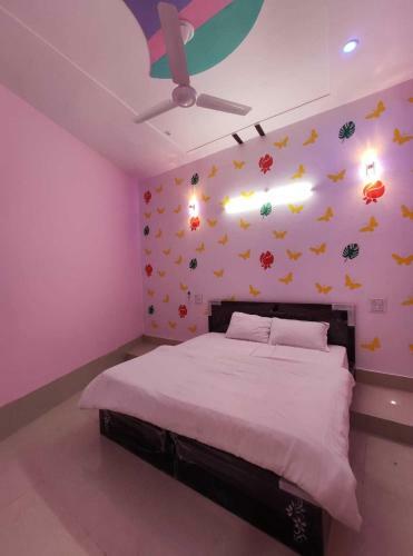 Pop 91559 Hotel Nursing Farm