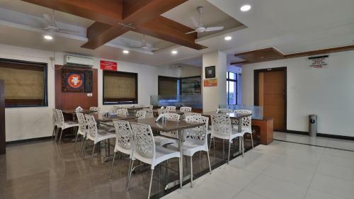 Hotel Rama Residency