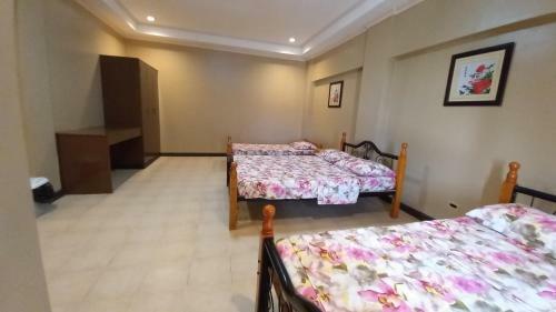 Villa Marabella Palace Resort Antipolo