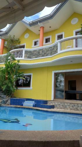 Villa Marabella Palace Resort Antipolo