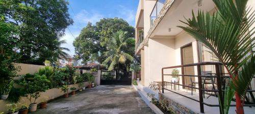 Tagoloan 'boutique' Apartments