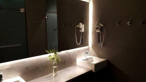 Coller Boutique Hostel