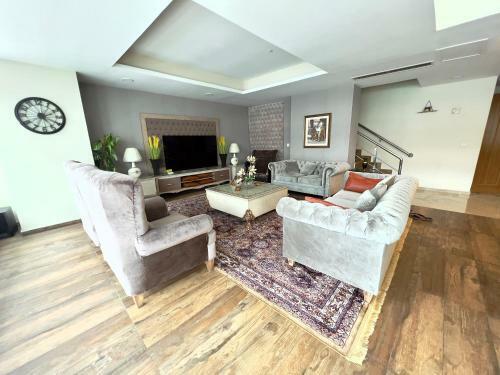 This Is 3 Bhk Luxurious Duplex Apartment