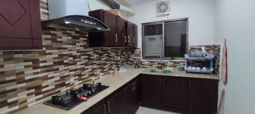 Apartamento Luxurious Upscale 2br With Backup Ups Acs And Wifi