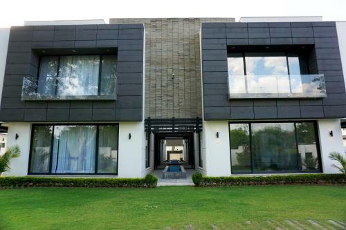 Oxvue Boutique Hotel