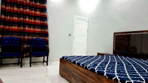 Hostal Royal Continental Guest House