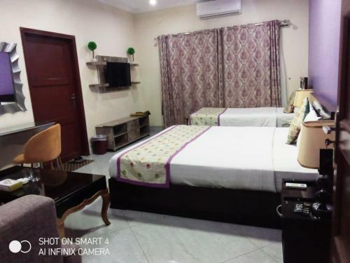 Pace View Hotel Gulberg