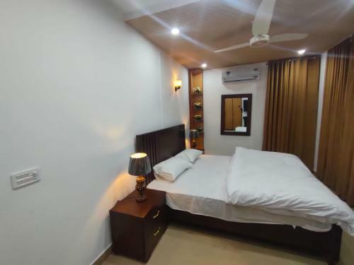 Siaaaz Hotel