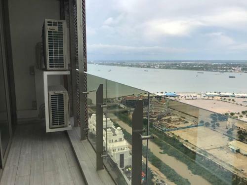Apartamentos The Peak Residence