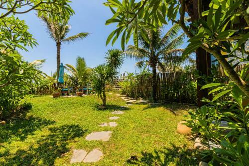 Villa An Bang Beachfront Flow House