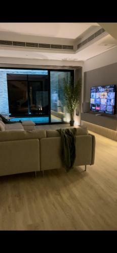 Ab Villa
