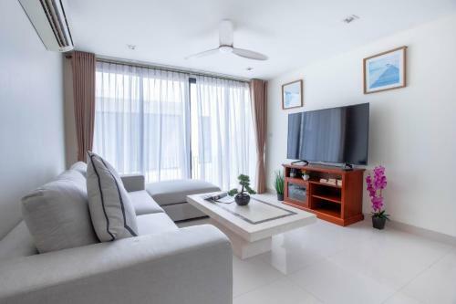 Villa Laguna Park By Cozy Lake